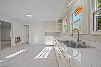 111 Miller Street, Thomasville, NC 27360 - Photo 11