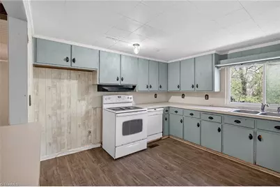 1576 Center Cross Church Road, Asheboro, NC 27205 - Photo 17