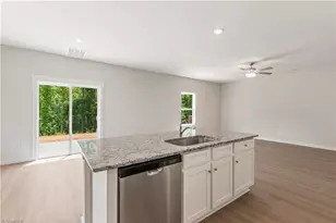 3411 Robindale Dr, Winston-Salem, NC 27107 - Photo 9