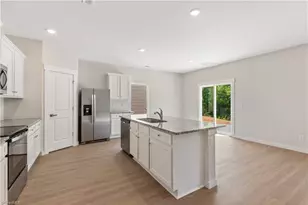 3411 Robindale Dr, Winston-Salem, NC 27107 - Photo 11