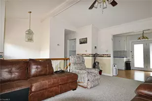 419 Cypress Dr, Reidsville, NC 27320 - Photo 13