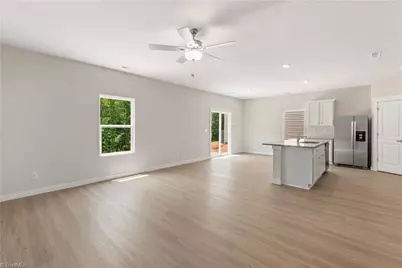 3410 Robindale Drive, Winston-Salem, NC 27107 - Photo 7