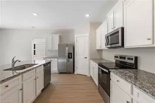 3410 Robindale Dr, Winston-Salem, NC 27107 - Photo 11