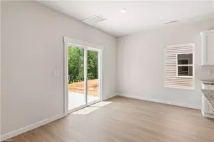 3410 Robindale Dr, Winston-Salem, NC 27107 - Photo 13