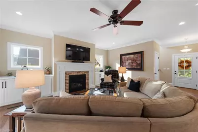 7608 Monty Drive, Kernersville, NC 27284 - Photo 7