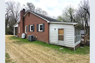 611 Arch Street, Mount Airy, NC 27030 - Photo 5