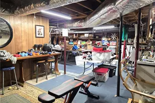 611 Arch St, Mount Airy, NC 27030 - Photo 23