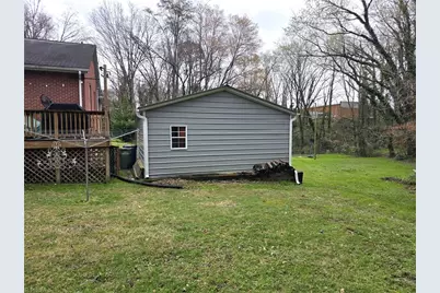 611 Arch Street, Mount Airy, NC 27030 - Photo 9