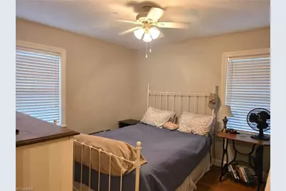 611 Arch Street, Mount Airy, NC 27030 - Photo 21