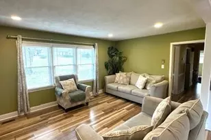 307 Brookview Cir, Jamestown, NC 27282 - Photo 5