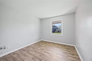 2817 North O.Henry Boulevard, Greensboro, NC 27405 - Photo 17