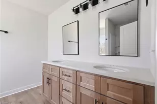 531 Dogwood Cir, High Point, NC 27260 - Photo 23