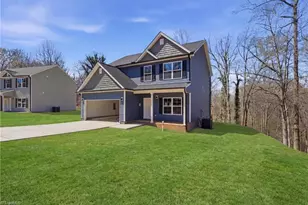 531 Dogwood Cir, High Point, NC 27260 - Photo 3