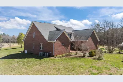 7360 Nc Highway 704, Madison, NC 27025 - Photo 5