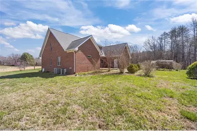 7360 Nc Highway 704, Madison, NC 27025 - Photo 45