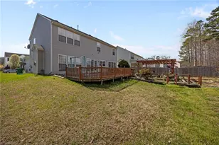 3310 Cherrybrook Dr, Jamestown, NC 27282 - Photo 21
