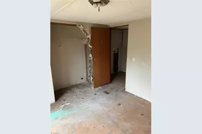 2416 Minorwood Road, Greensboro, NC 27405 - Photo 13