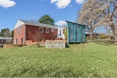1401 Drumcliffe Road, Winston-Salem, NC 27103 - Photo 45