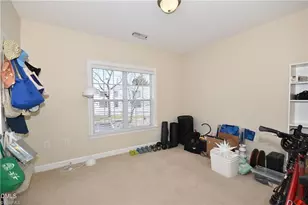 104 Sunset Cir, Greensboro, NC 27408 - Photo 19