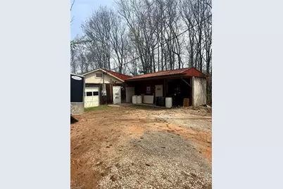 193 Seneca Place, North Wilkesboro, NC 28659 - Photo 3