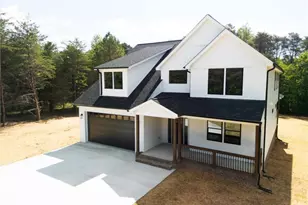 482 Carson Rd, Pilot Mountain, NC 27041 - Photo 5