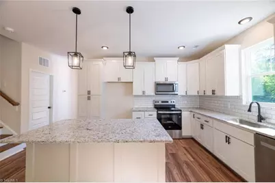 482 Carson Road, Pilot Mountain, NC 27041 - Photo 17