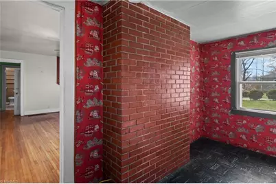 205 Triplett Street, Jonesville, NC 28642 - Photo 9