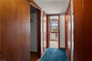 205 Triplett St, Jonesville, NC 28642 - Photo 23