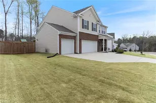 5410 Ripplebrook Rd, Durham, NC 27712 - Photo 3