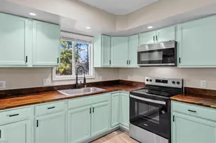 7489 Riverside Rd, Seagrove, NC 27341 - Photo 11