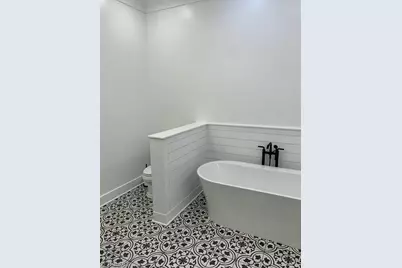 530 N Trade Street #403, Winston-Salem, NC 27101 - Photo 31