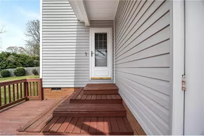 2821 Edgewood Avenue, Burlington, NC 27215 - Photo 39