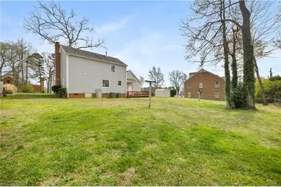 2821 Edgewood Avenue, Burlington, NC 27215 - Photo 37