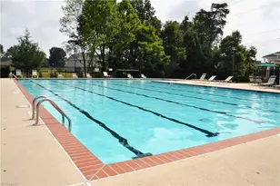 4423 Saddlewood Club Dr, High Point, NC 27265 - Photo 27