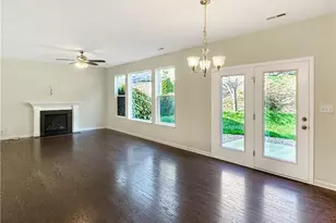 4423 Saddlewood Club Dr, High Point, NC 27265 - Photo 9