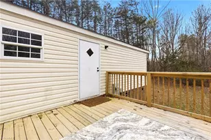 670 Foxwood Rd, Madison, NC 27025 - Photo 9