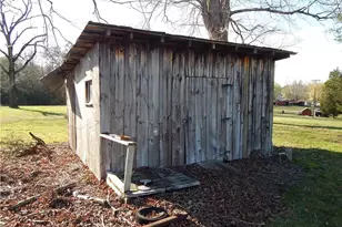 4190 Grubbs Rd, Walkertown, NC 27051 - Photo 21