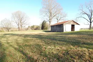 4190 Grubbs Rd, Walkertown, NC 27051 - Photo 19