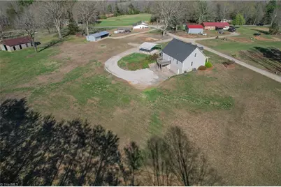 6055 Wind Shadow Lane, Walkertown, NC 27051 - Photo 35