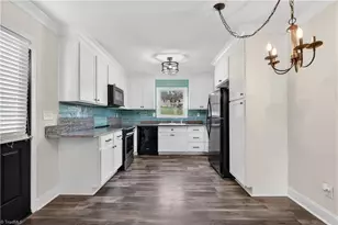 1501 Pebblebrook Rd, Winston-Salem, NC 27105 - Photo 13