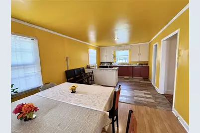 1611 E Pine Street, Mount Airy, NC 27030 - Photo 9