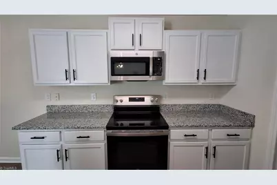 134 Pillow Lane, Burlington, NC 27217 - Photo 7