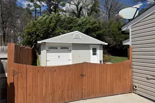 3610 Gentry St, Greensboro, NC 27407 - Photo 5