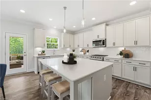 1442 Reading Ct, Burlington, NC 27217 - Photo 7
