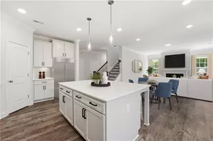 1442 Reading Ct, Burlington, NC 27217 - Photo 11