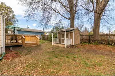 2805 Kentwood Street, Greensboro, NC 27405 - Photo 31