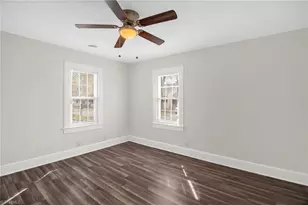 2805 Kentwood St, Greensboro, NC 27405 - Photo 21