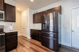 5180 Sedge Hollow Dr, Kernersville, NC 27284 - Photo 11