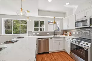 907 Sunset Dr, High Point, NC 27262 - Photo 11