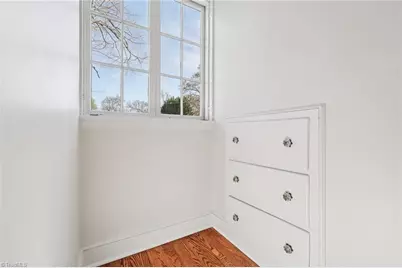 907 Sunset Drive, High Point, NC 27262 - Photo 37